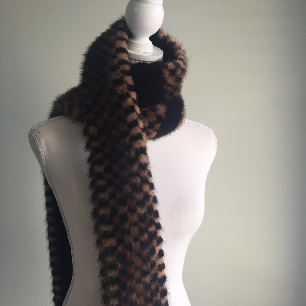 NWOT Custom Mink Hand Sewn Patchwork Scarf